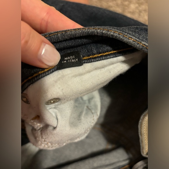 Dolce & Gabbana Women’s Mid-Rise Straight Leg Jeans
Size: M - Picture 4 of 7